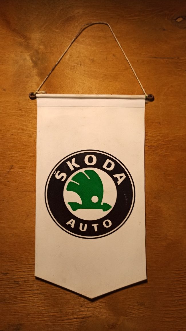 Флажок флаг Skoda Auto