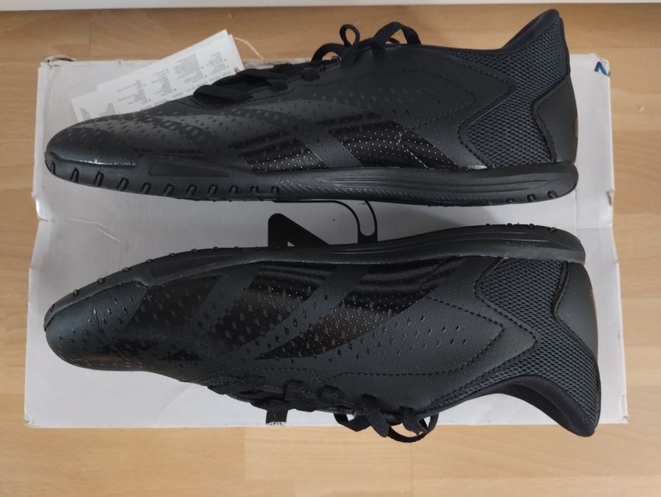 Buty piłkarskie halowe 40 Adidas Predator Accuracy.4 IN halówki