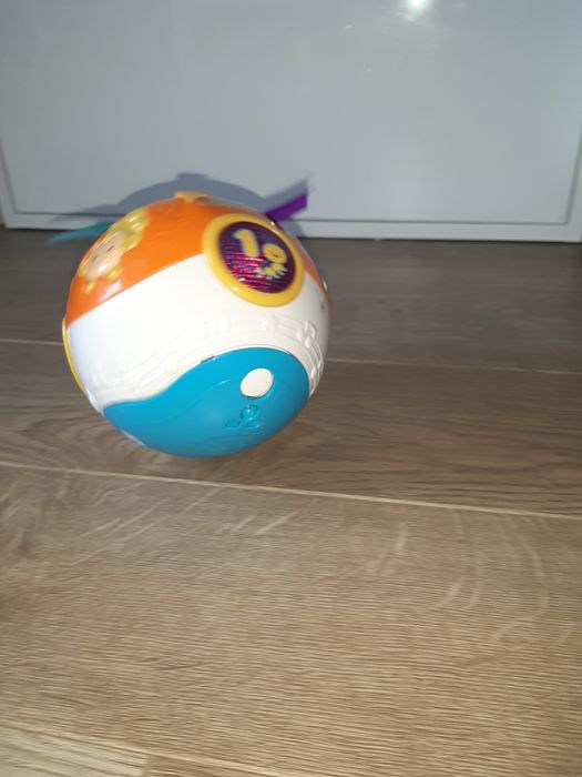 Edukacyjna zabawka Hula-Kula VTech dla dziecka