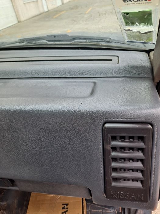 Nissan  grelhas sofagem