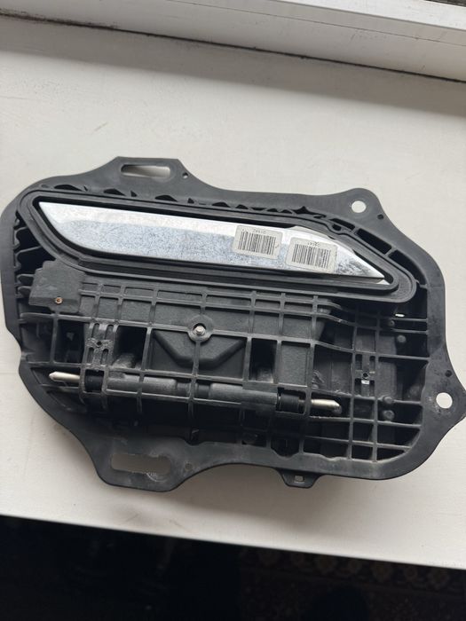 Ручка двери Tesla Model S правая