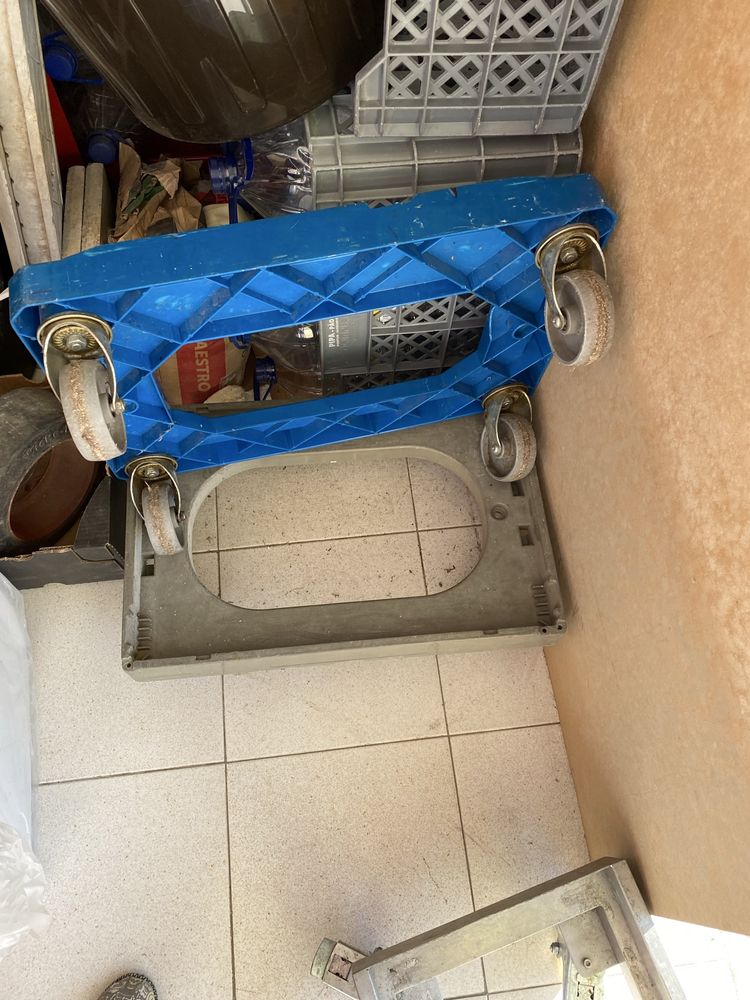 Carrinhos em aluminio