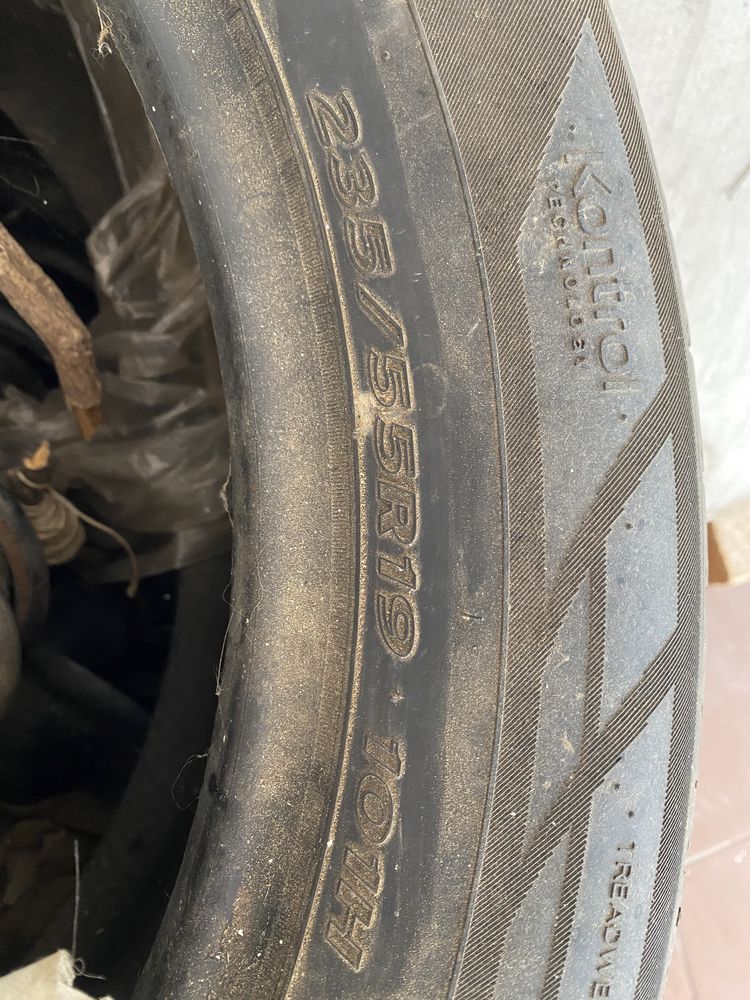 3 Pneus hankook 235/55/19