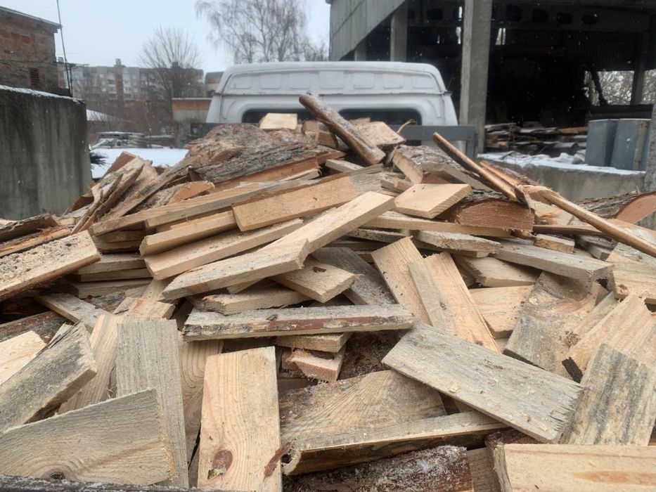 Продам свои дрова дуб с доставкой