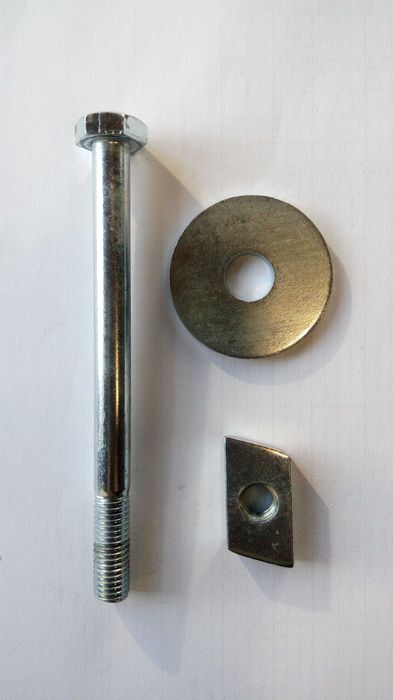 Болт М10*120 в зборі