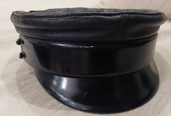 ПРОДАМ б/у Black Leather Baker Сap 
Ruslan Baginskiy