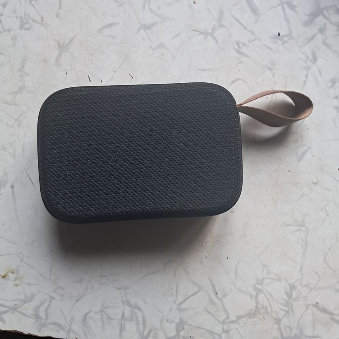 Аудиблютузколонка