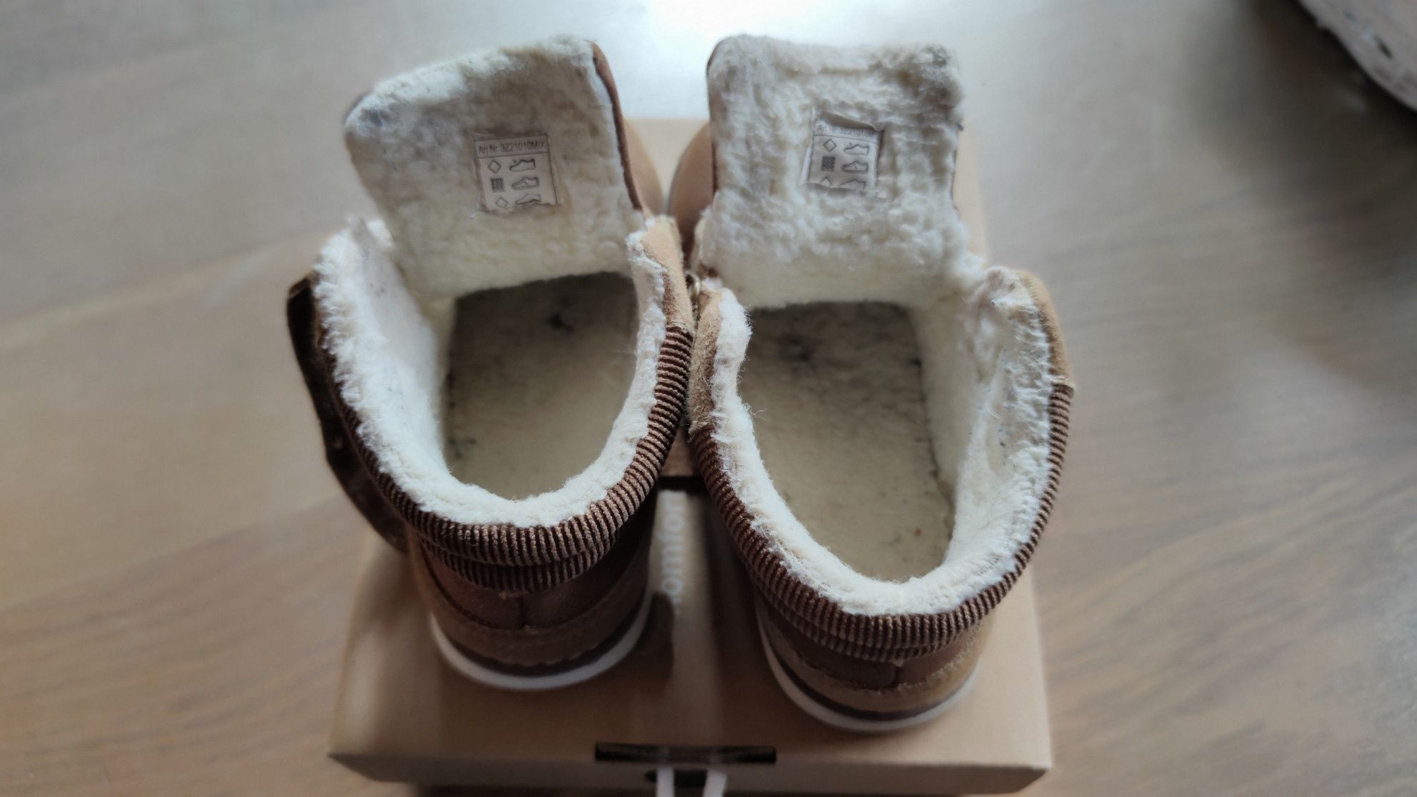 Buty dziecięce Wojtyłko rozmiar 29, wkładka 18.5cm