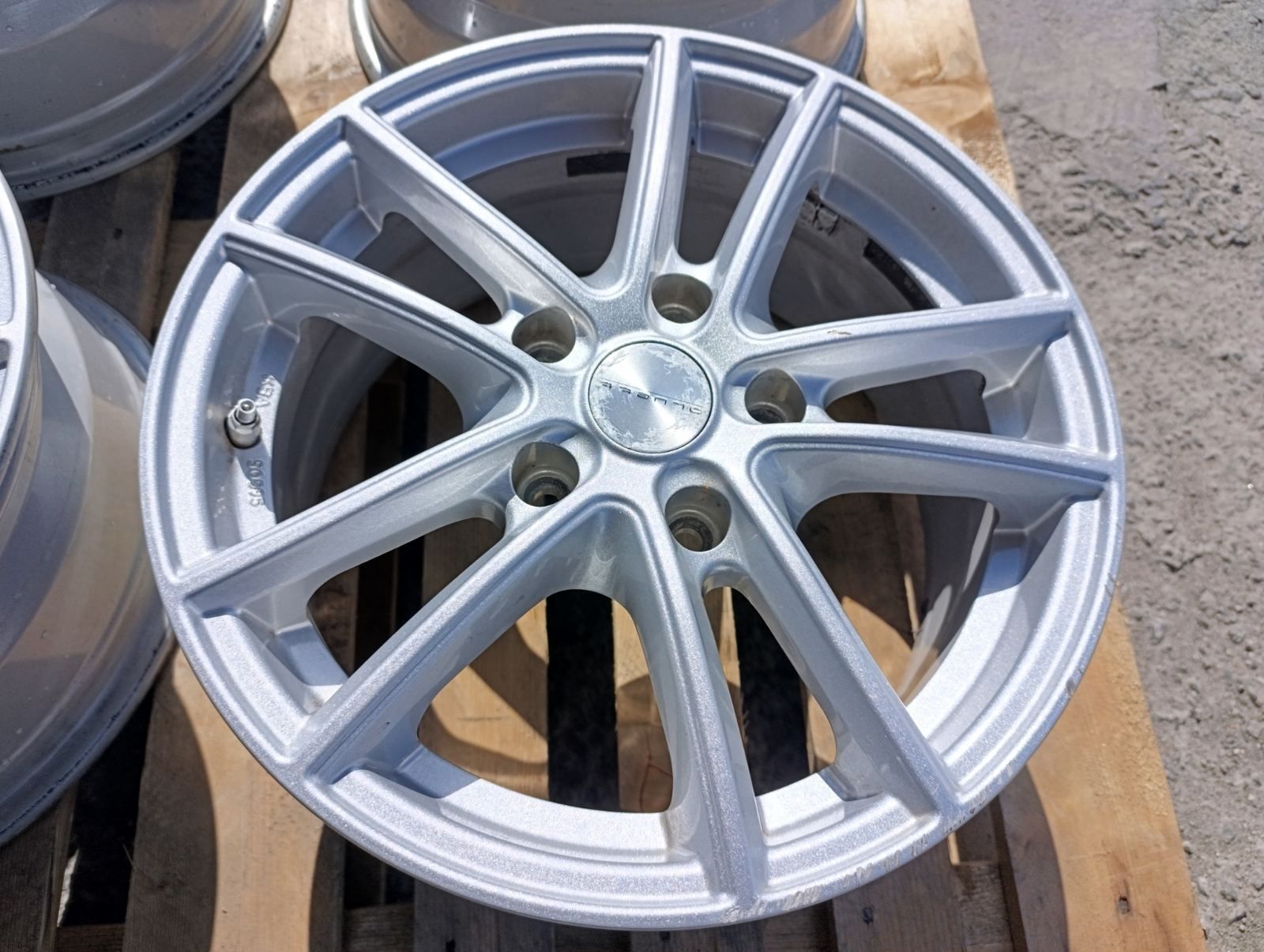 Легкосплавні диски 5*120 R16 титани Р16