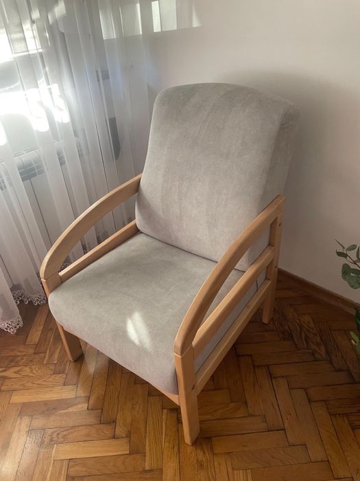 Fotel szary, odrestaurowany