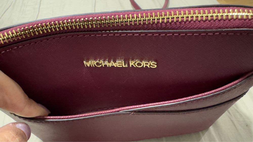 Mala Michael Kors