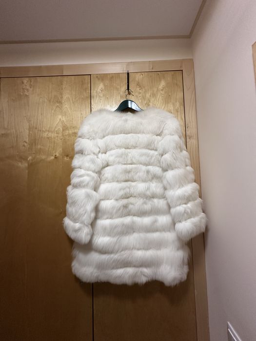 Casaco em pele de coelho verdadeiro