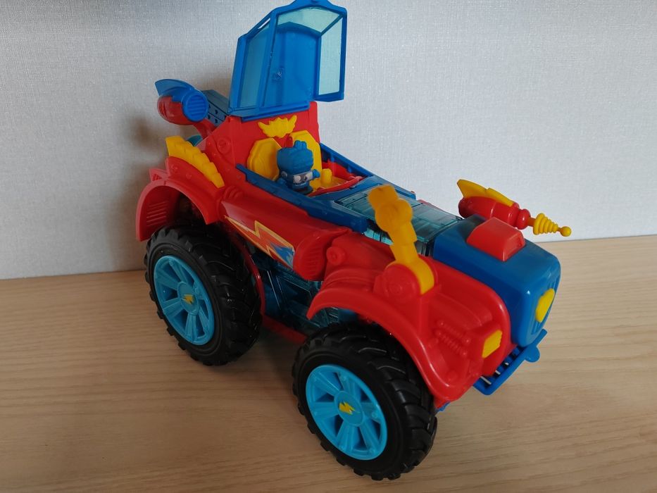 Monster Roller SuperThings