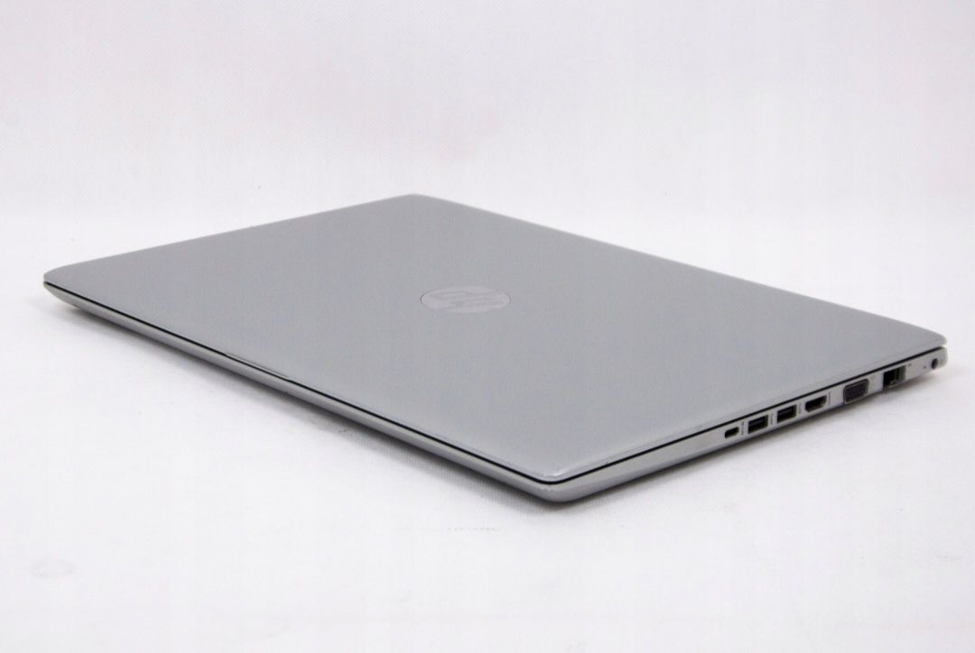 Laptop HP 15", I5-8 gen, 8 GB ram, 256 GB SSD, USB-C, Windows 11