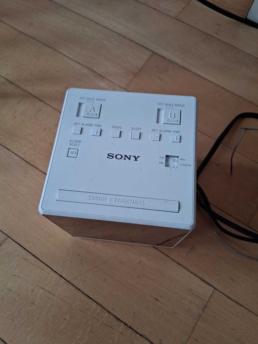 часы будильник радио