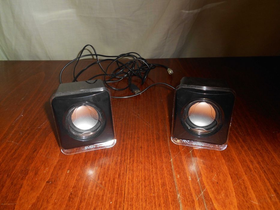 Акустическая портативная система SVEN CUBIC 2