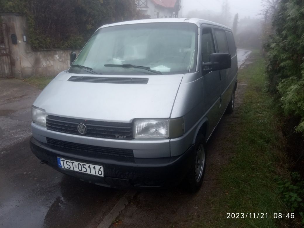 VW T4  części kimlatronic sprężarka dmuchawy pod auto