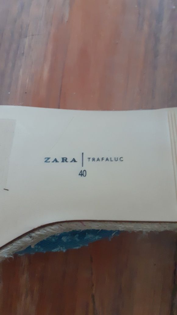 Mюли Zara