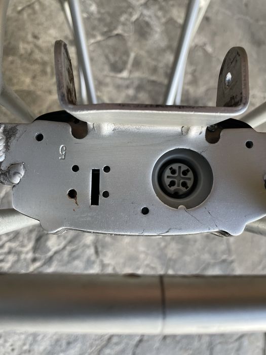 Багажник + корпус під Gazelle 36v на електро-велосипед акб