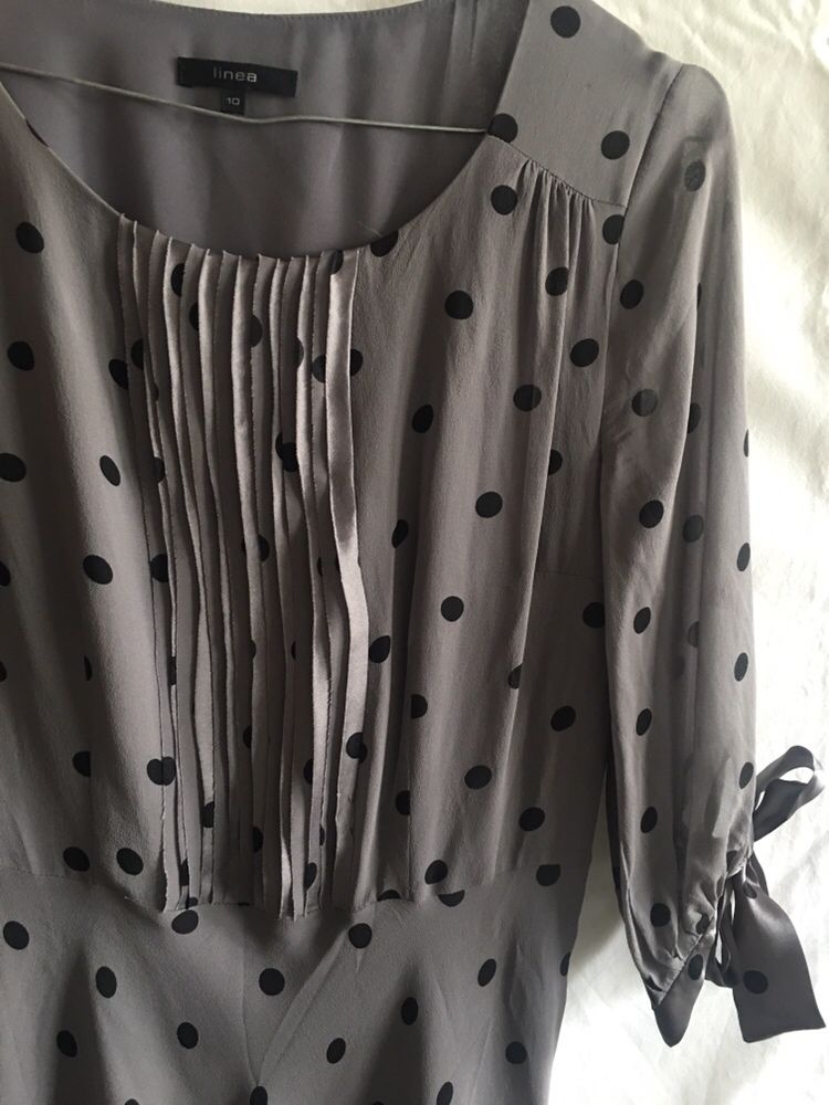 Sukienka w grochy , rekaw 3/4 , rozmiar S