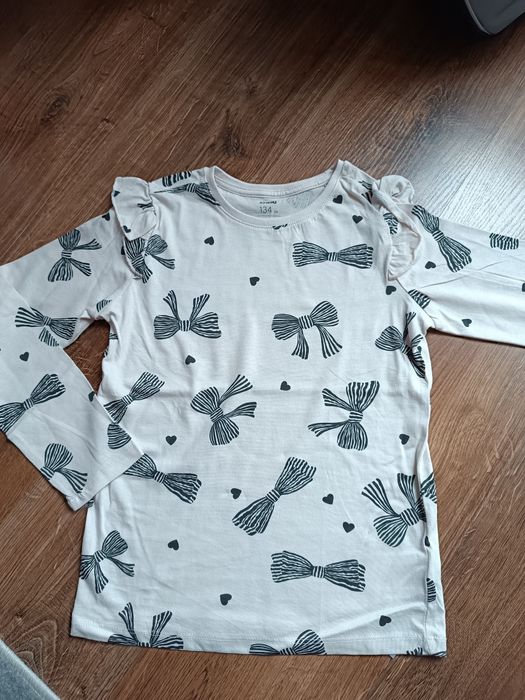 Nowa bluzka dziewczęca r.134 Sinsay