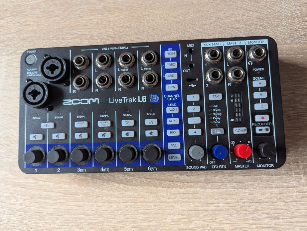 Mikser Zoom Livetrak L6