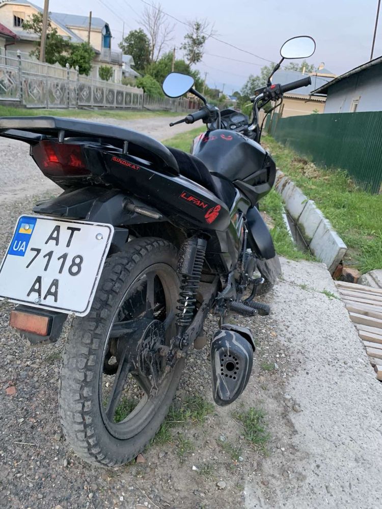 Продам мотоцикл ліфан 150 кубів