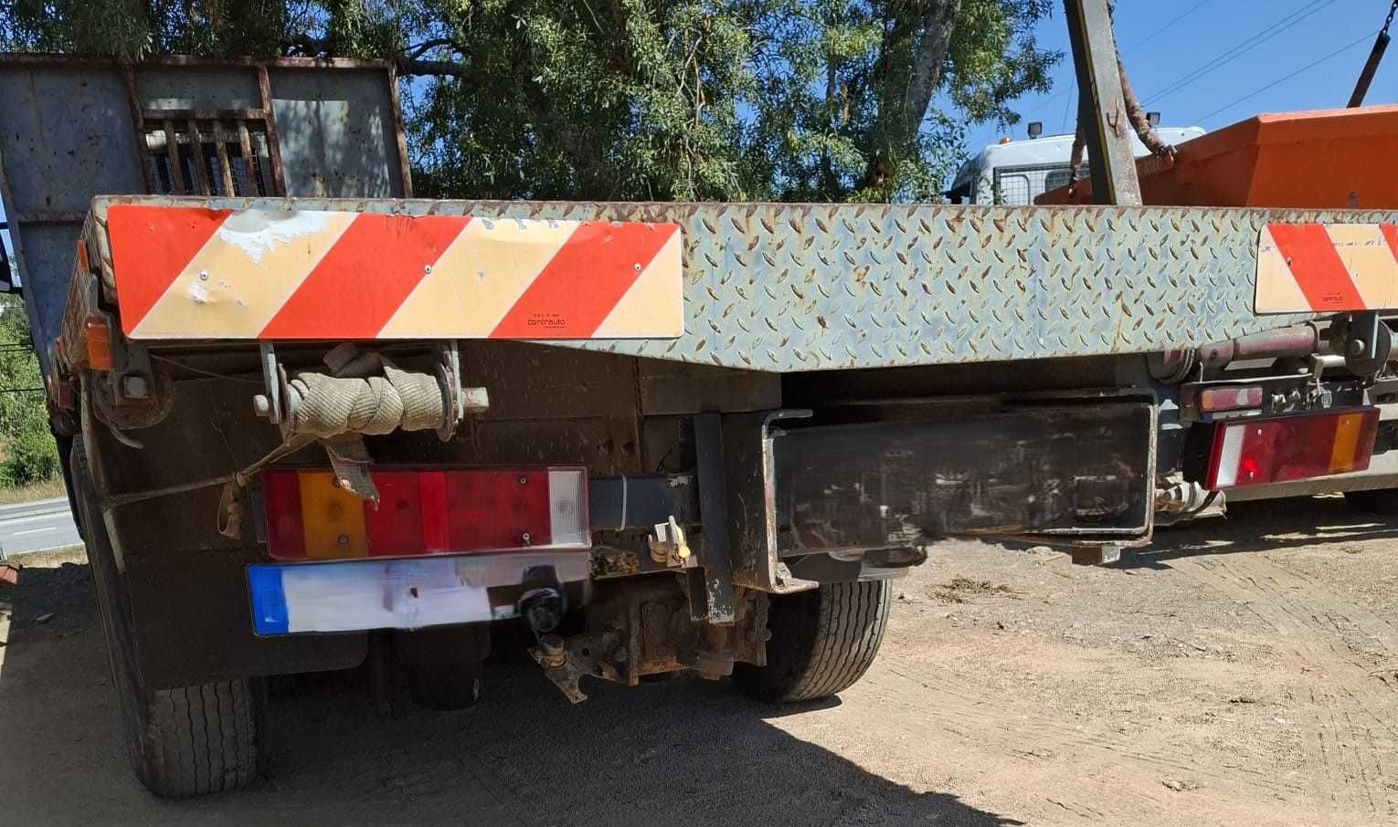 Camião Scania 124L 360
