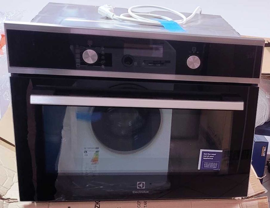 Mikrofalówka do zabudowy ELECTROLUX EVM6E46X