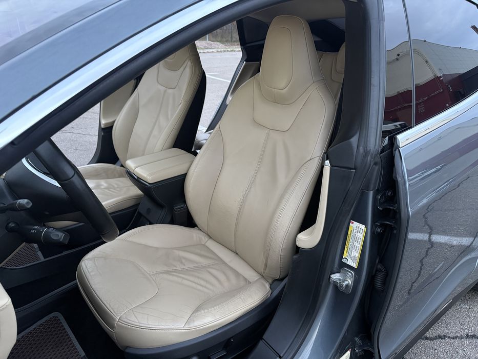 Продам Tesla model S