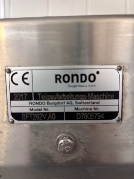 Mesa de corte RONDO para padaria/ pastelaria