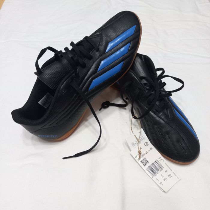 Сороконожки для футзал. 41-41,5. Новые.