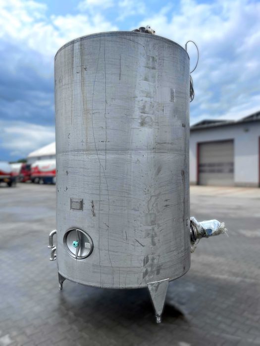 Zbiornik nierdzewny 8000 litrów kwasoodporny KO z mieszadłem