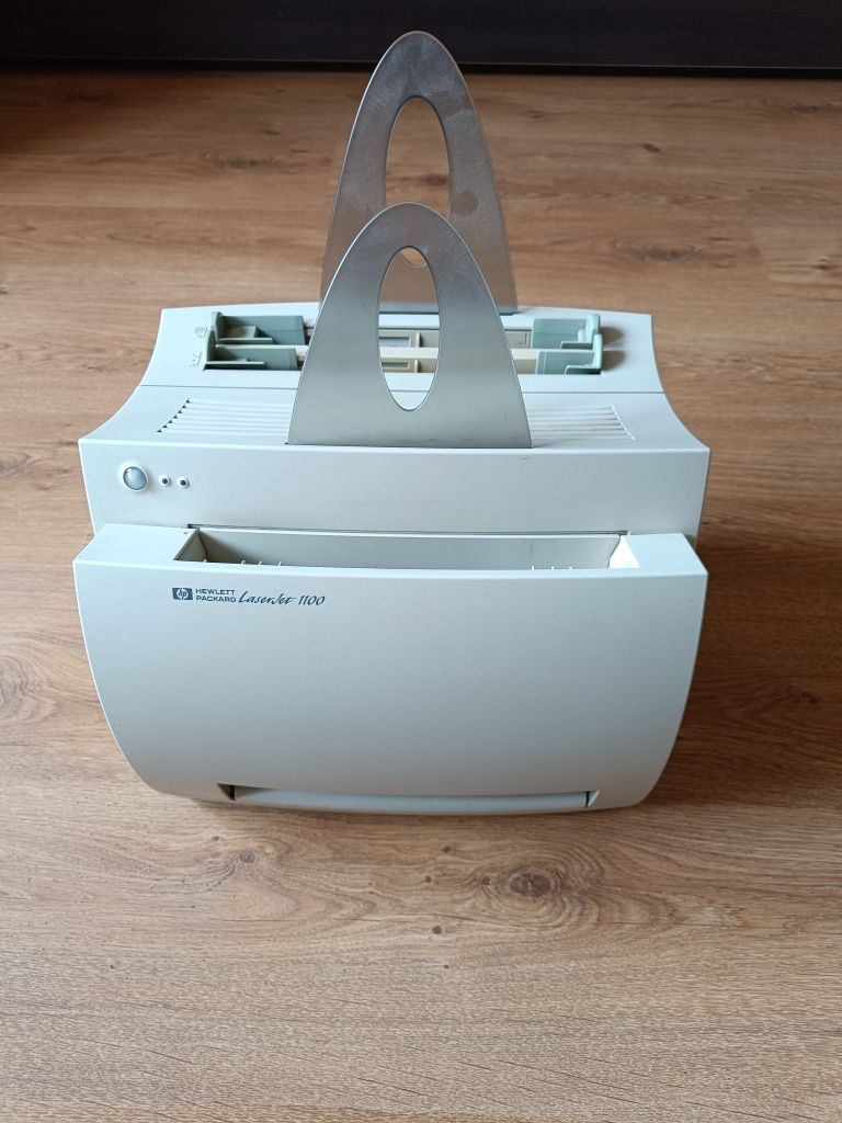 Принтер лазерный Hewlett Packard Laser Jet 1100