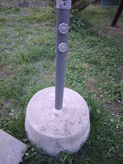 Podstawa, postument na parasol