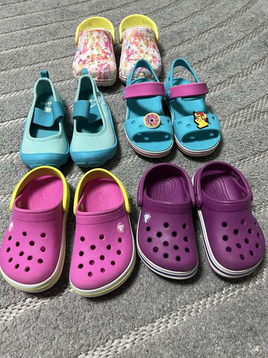 Crocs клоги, босоніжки на дівчинку в ідеальному стані