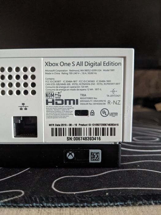 Xbox one s Digiital Edition 1 TB. Або ж обмін