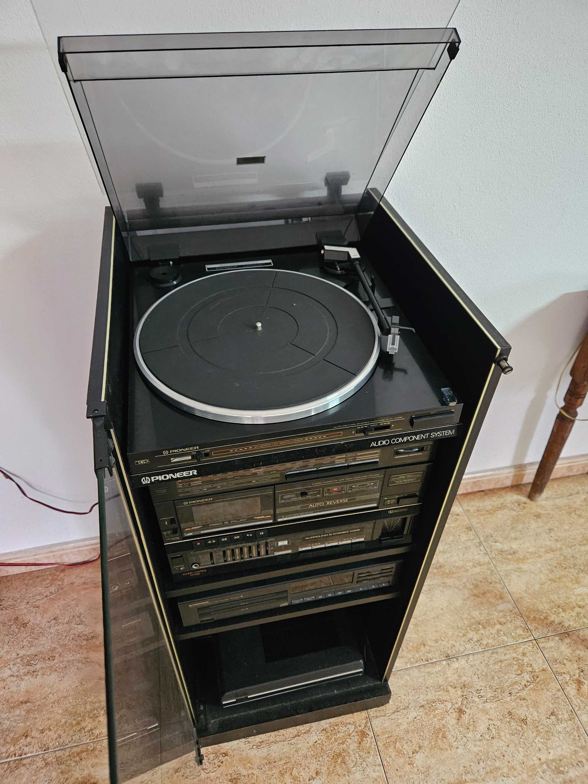 Pioneer - Sistema audio c/móvel (prato, 2xCD, cassete, rádio)