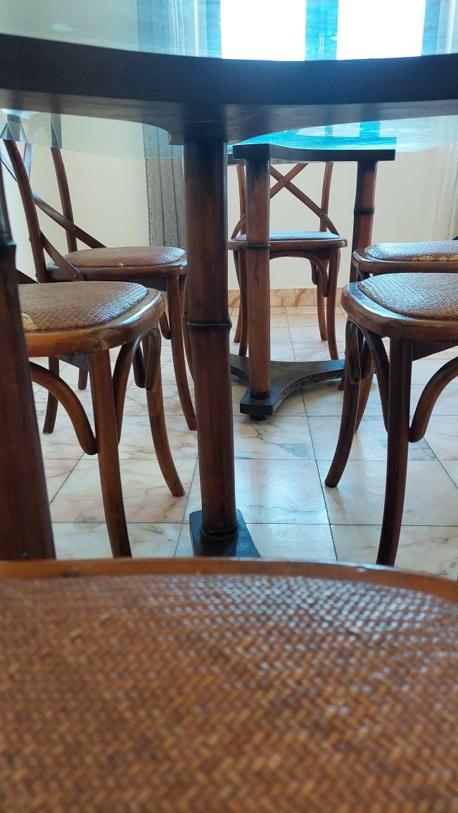 Mesa jantar com tampo vidro + 6 cadeiras