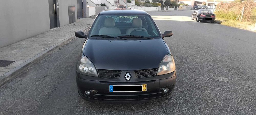 Renault Clio 1.5 DCI 82 Cavalos