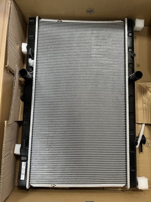 Nissan X-Trail (T32) Радіатор охолодження