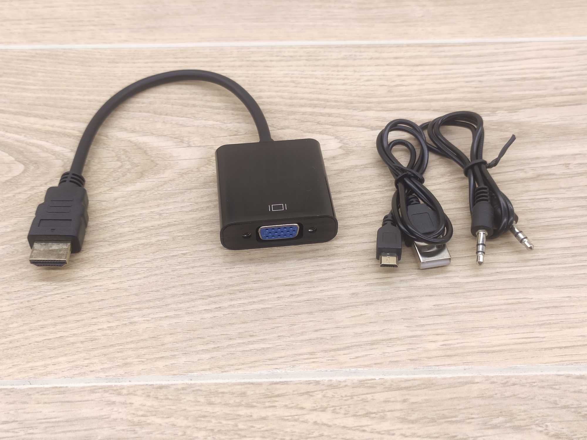 Конвертер видео сигнала HDMI на VGA со звуком и доп. питанием