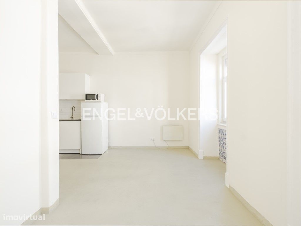 Apartamento T1 + 2 na Estefânia