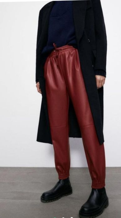 Неймовірні штани Zara