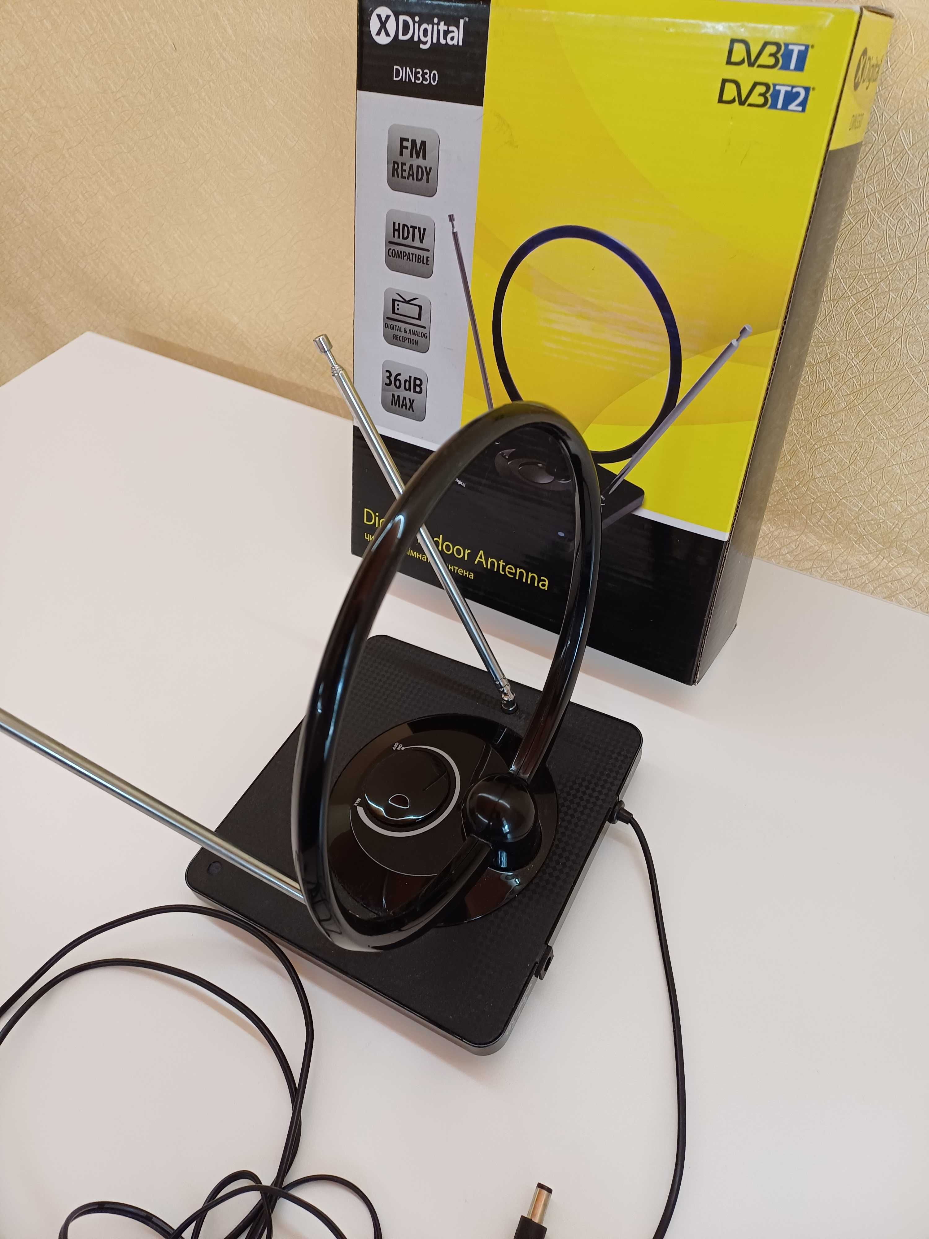 ТВ антенна комнатная Т2 X-Digital DIN 330 + радио + усилитель