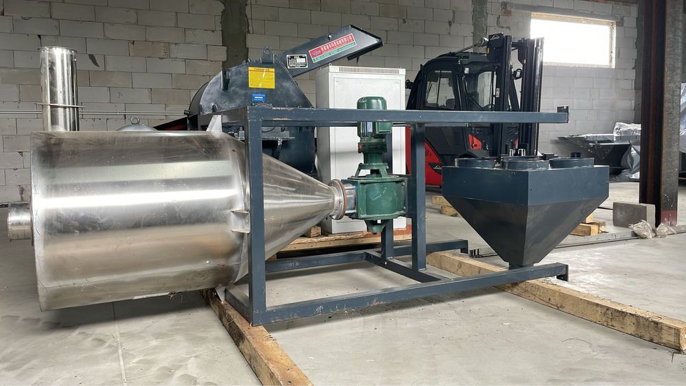Rozdrabniacz kruszący młotkowy, chłodzony wodą - z silosem, moc 55KW