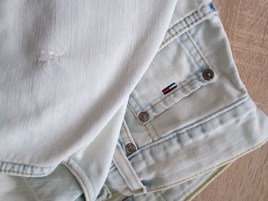 Spodenki Hilfiger 32