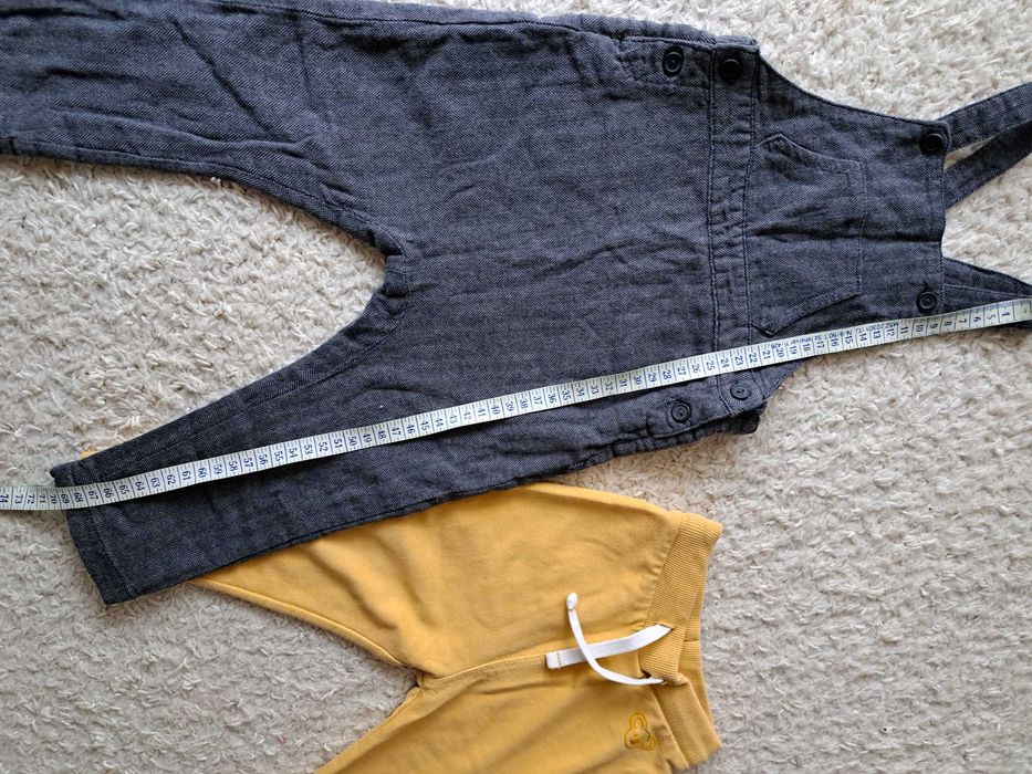 2 Spodnie ogrodniczki Kiabi r. 92 Sfera 86-92