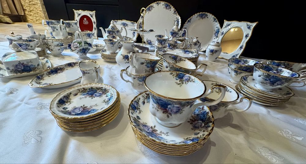 Serwis porcelany Royal Albert Moonlight Rose