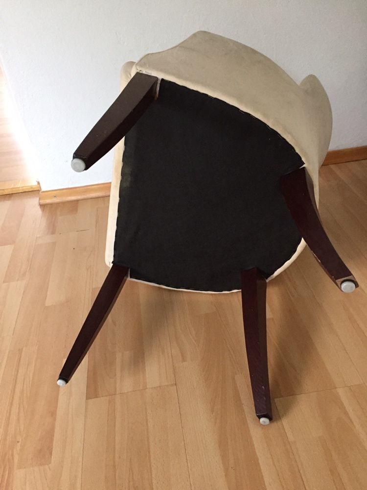 Holenderskie krzesło fotel designerski kremowy solidny